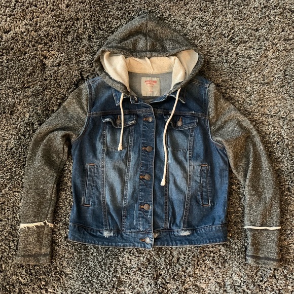 SOLD! Mossimo Jean Jacket with Hood - Size Medium - Picture 1 of 5